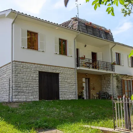 Amazing In 公寓 Montefelcino